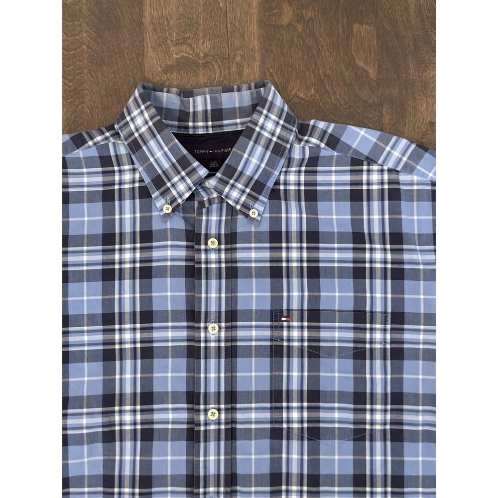 Tommy Hilfiger Mens Blue Plaid Button Down Short Sleeve Pocket Flag Logo Size L